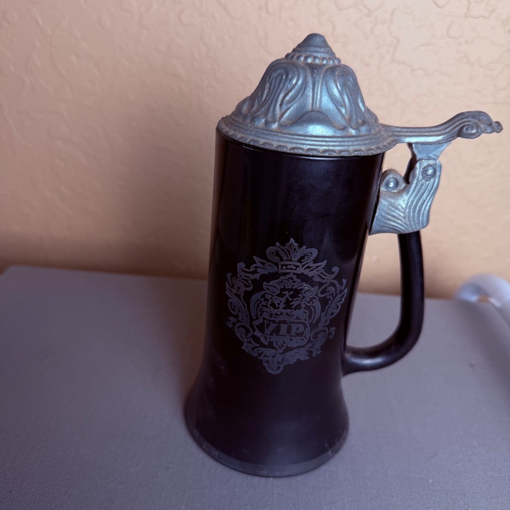 Vintage Princess House VIP Lion Crest Ceramic Glass Bottom Beer Stein Pewter Lid